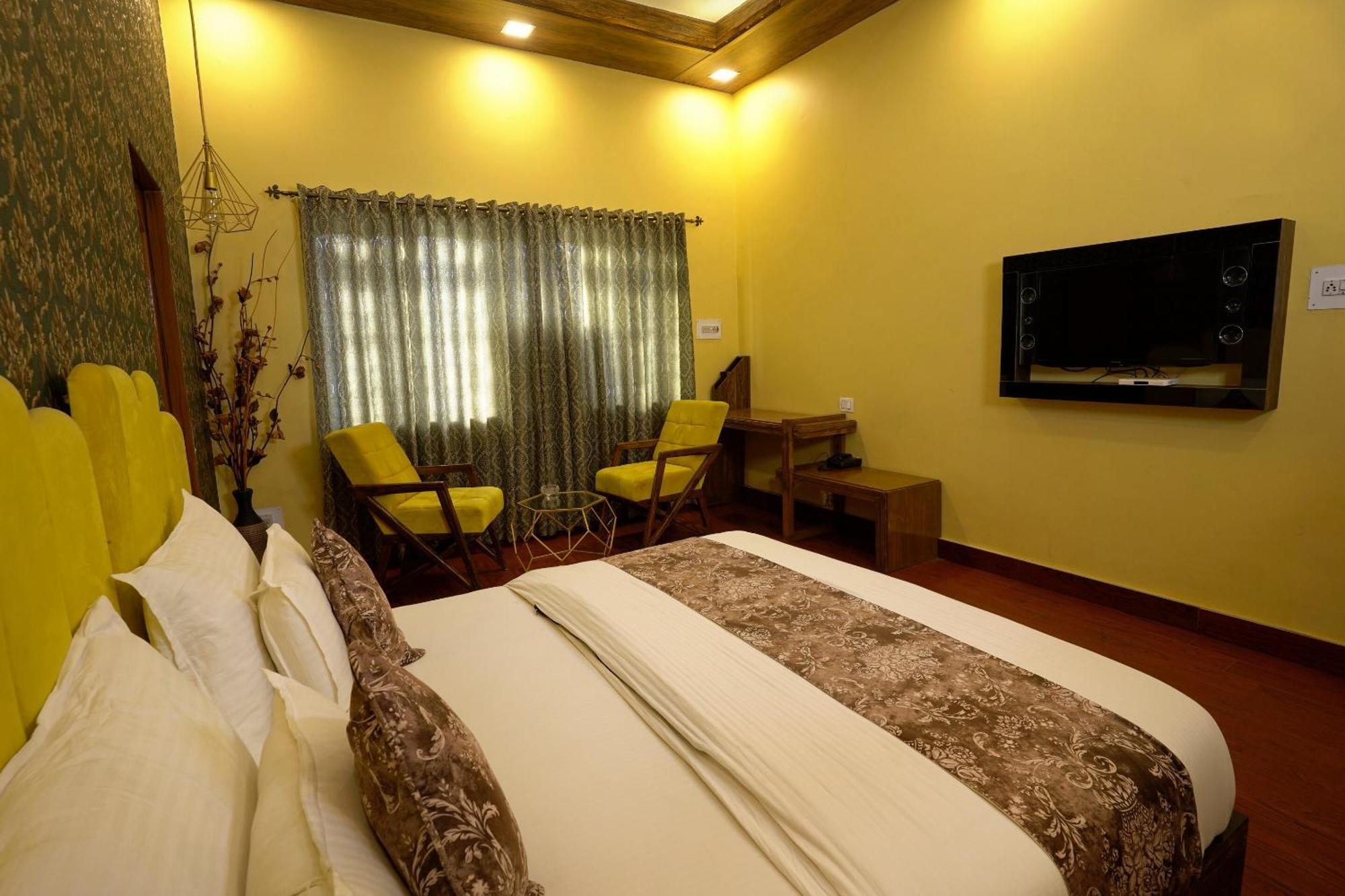 Spot On Nanki Palace Аджмер Экстерьер фото